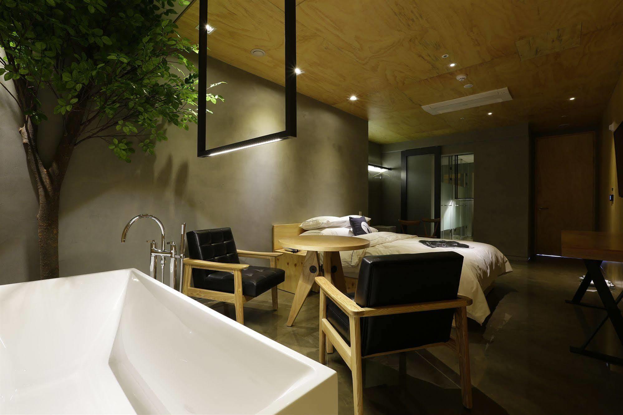 Hotel The Designers Инчон Экстерьер фото