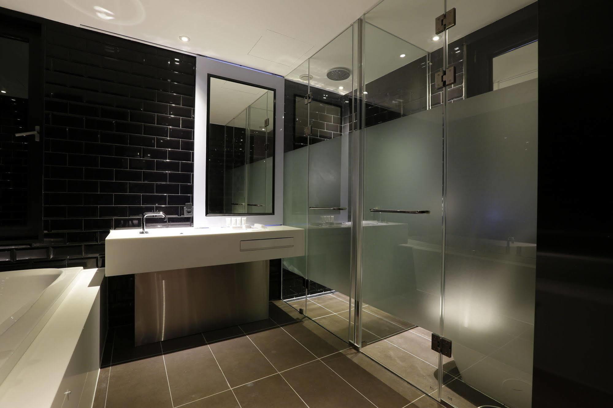 Hotel The Designers Инчон Экстерьер фото