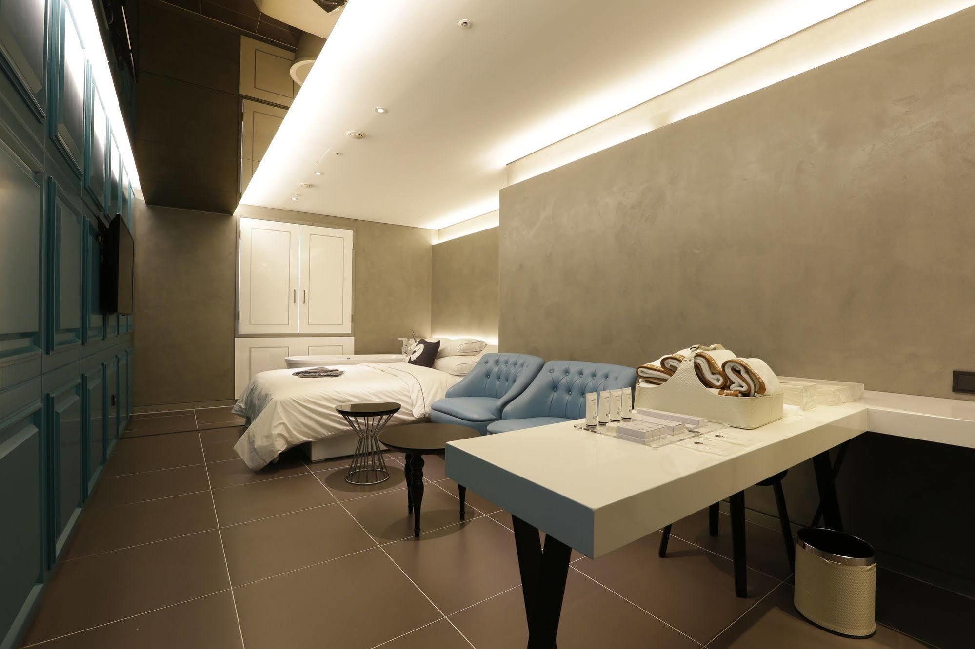 Hotel The Designers Инчон Экстерьер фото